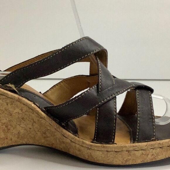 Born Brown Wedge Heel Sandals Size 9 - Picture 9 of 16